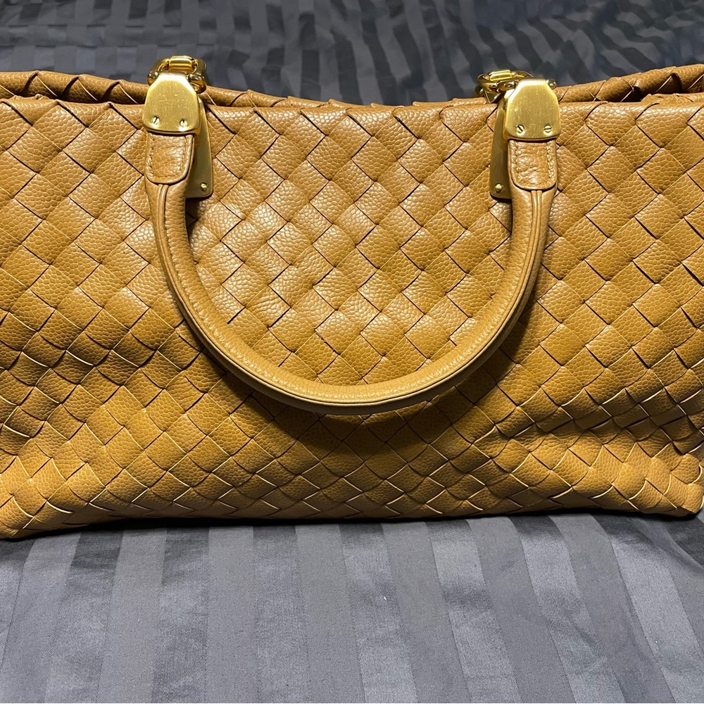 Cole Haan Satchel 🤩